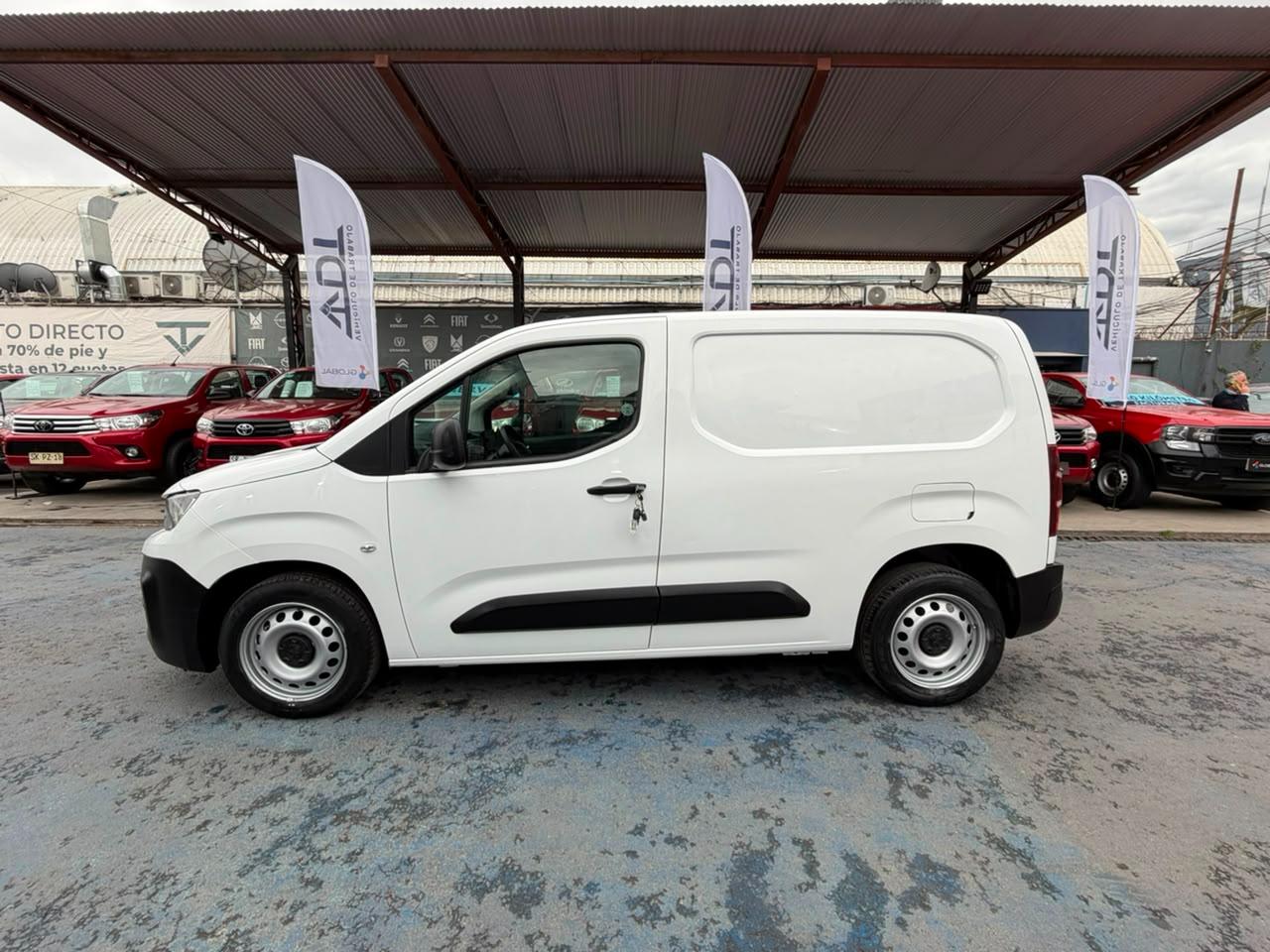 Peugeot Partner — foto 4 de 8