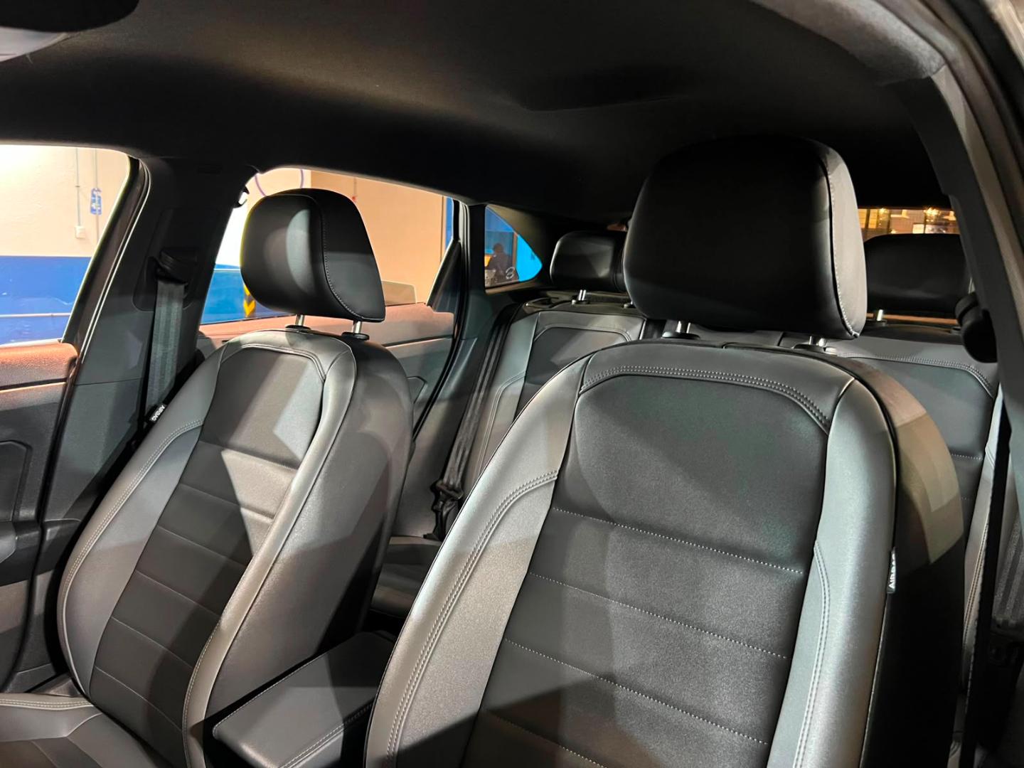Volkswagen Nivus — foto 21 de 22