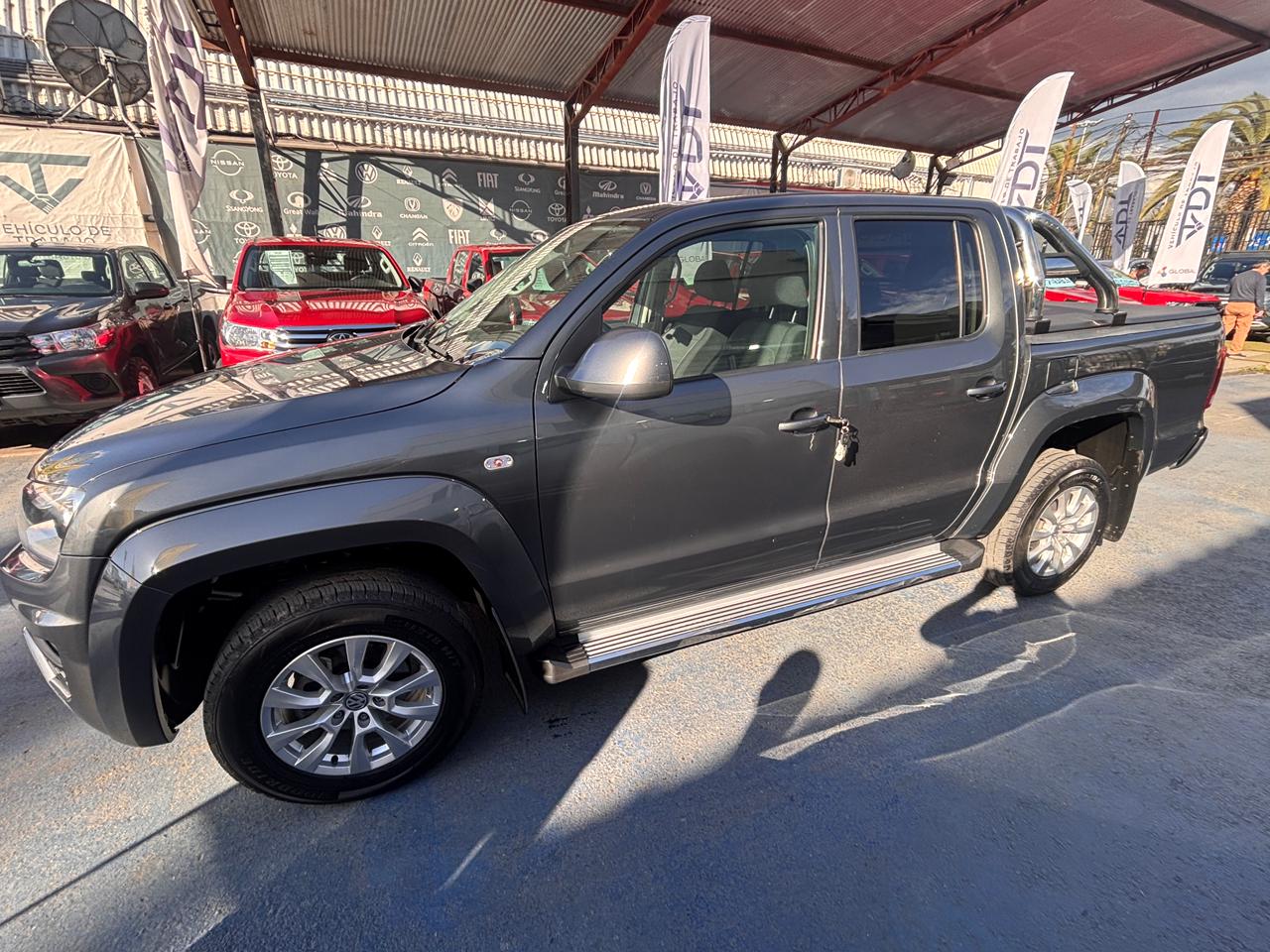 Volkswagen Amarok — foto 5 de 8