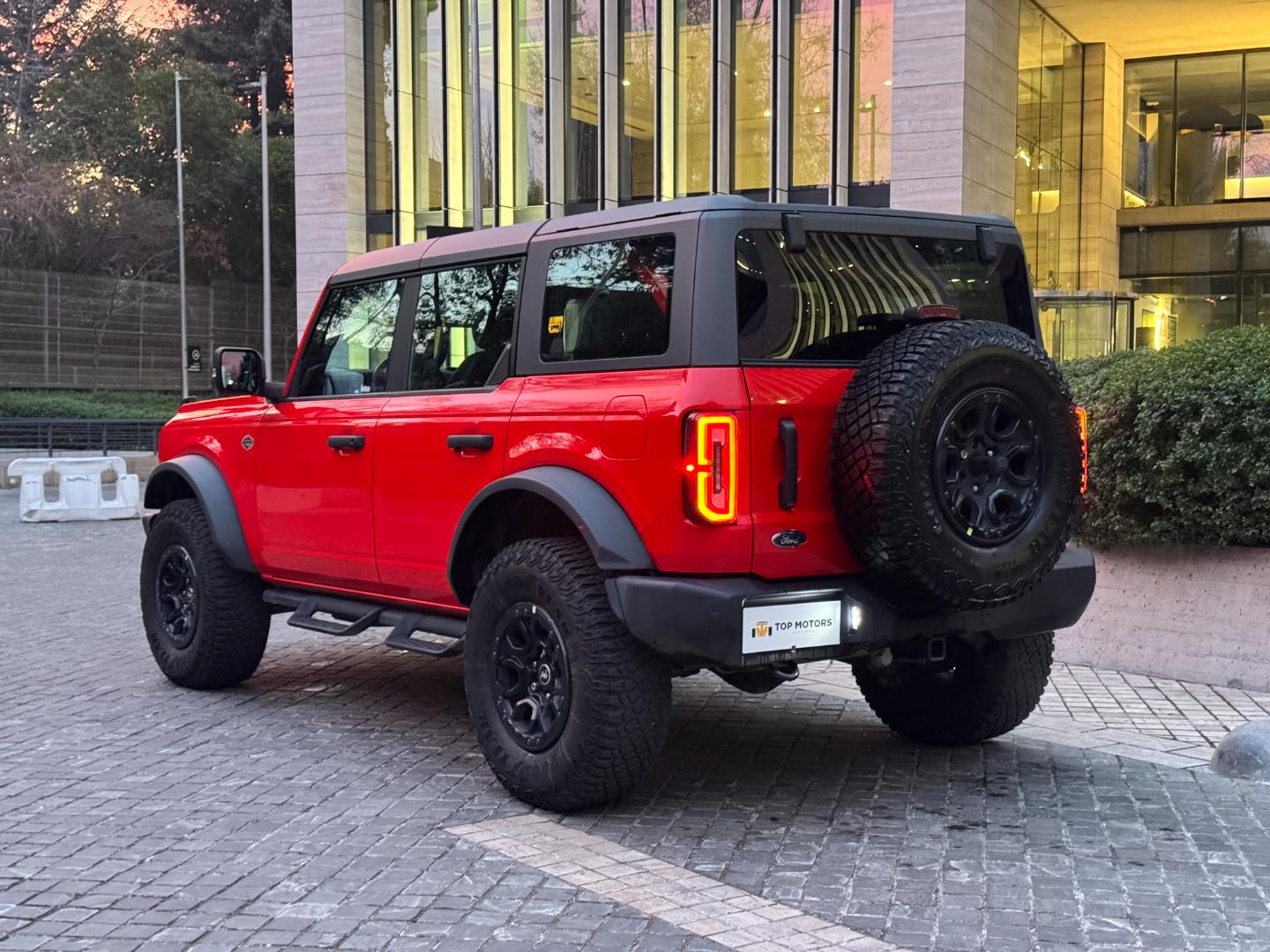 Ford Bronco — foto 6 de 19