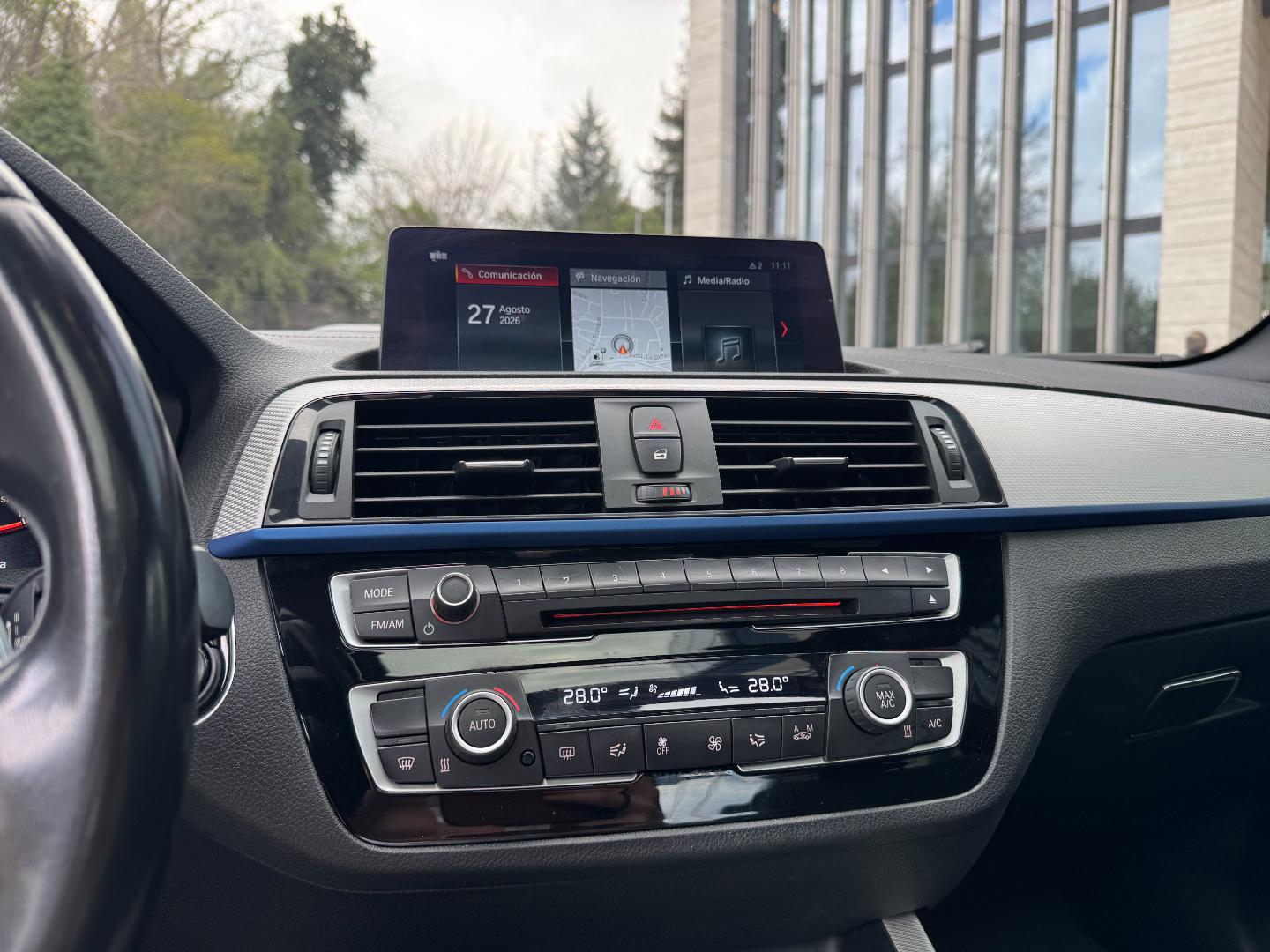 BMW M240I — foto 9 de 19