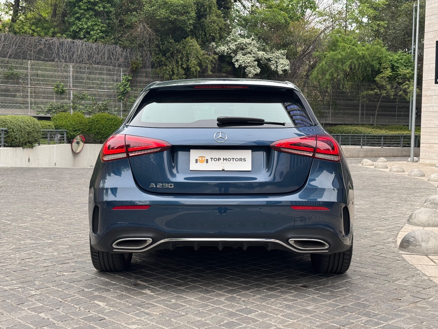 Mercedes-Benz A250 — foto 5 de 17