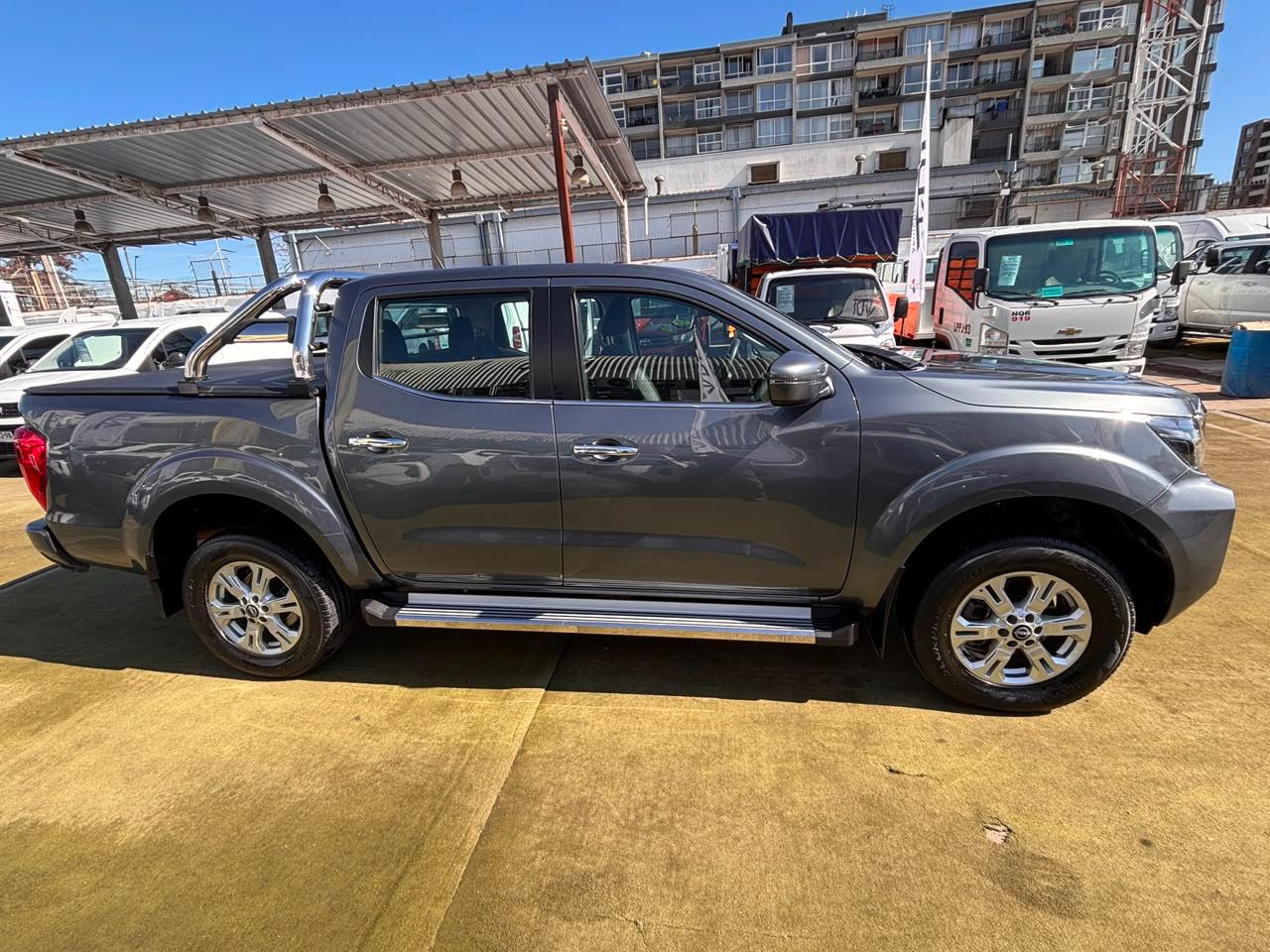 Nissan Navara — foto 4 de 8