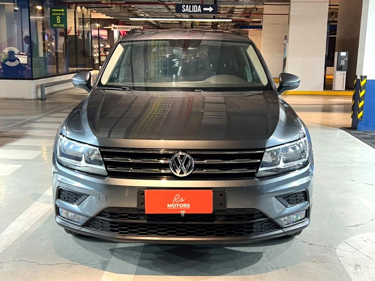 Volkswagen Tiguan — foto 2 de 22