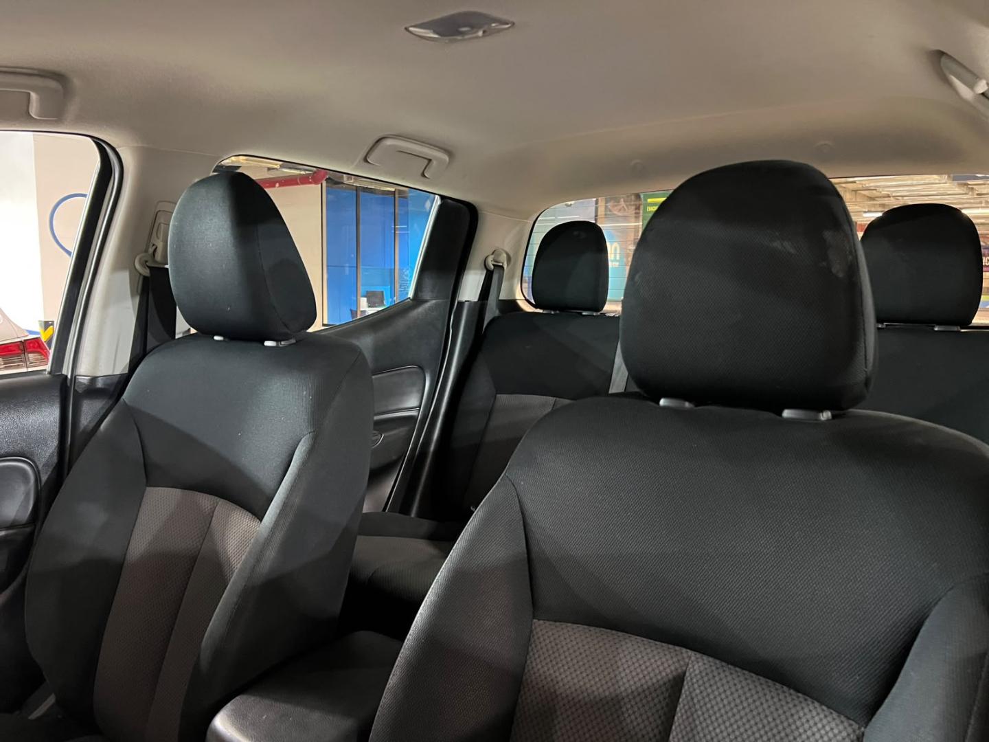 Mitsubishi L200 — foto 20 de 21