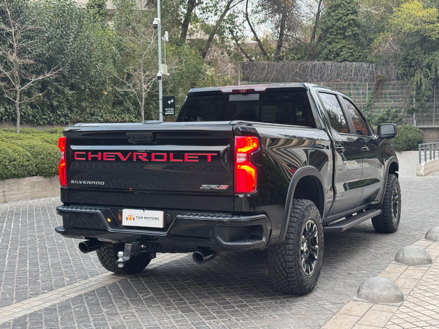 Chevrolet Silverado 6.2 Zr2 Auto Dc 4Wd R — foto 4 de 19
