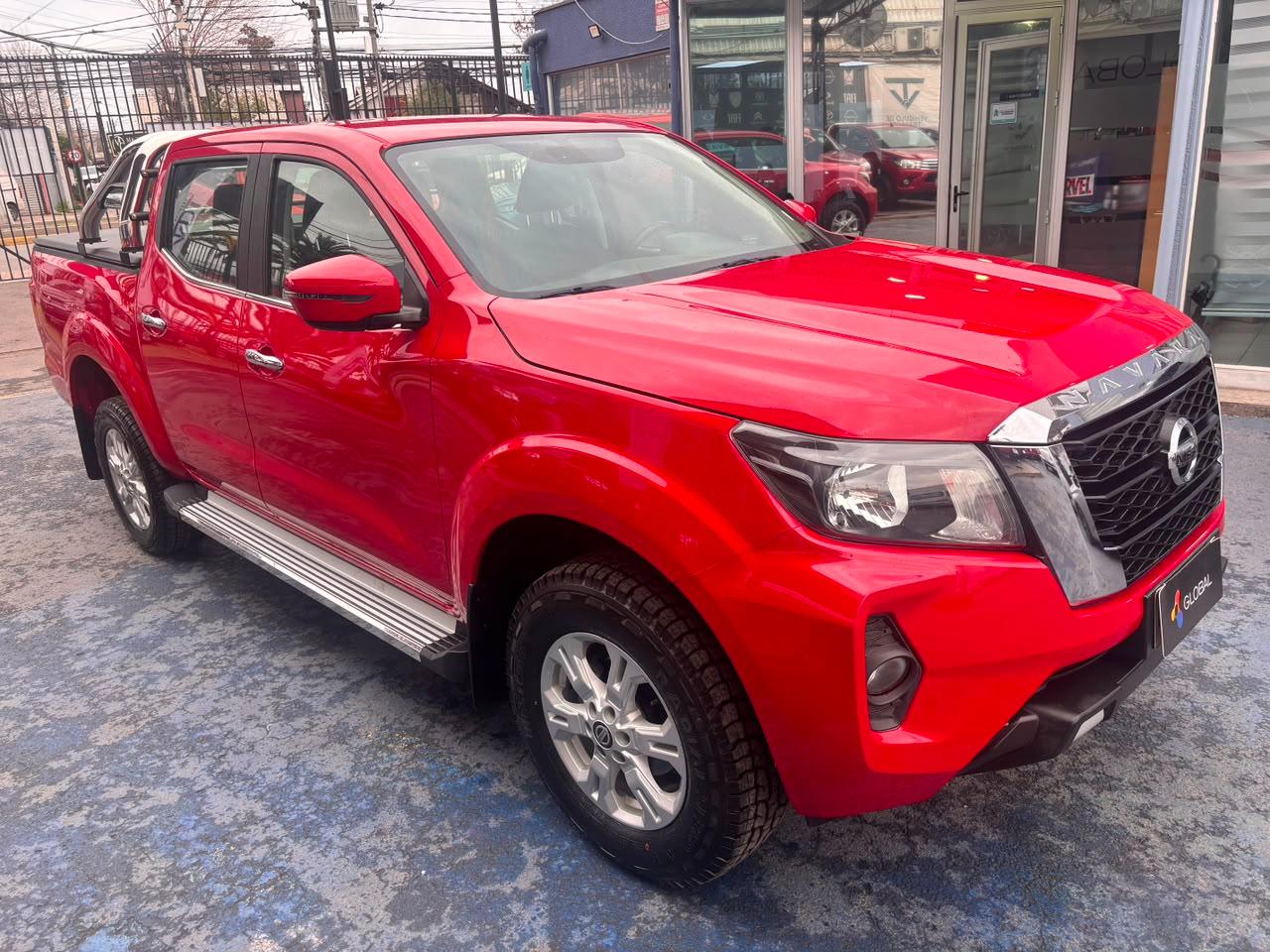Nissan Navara — foto 3 de 8