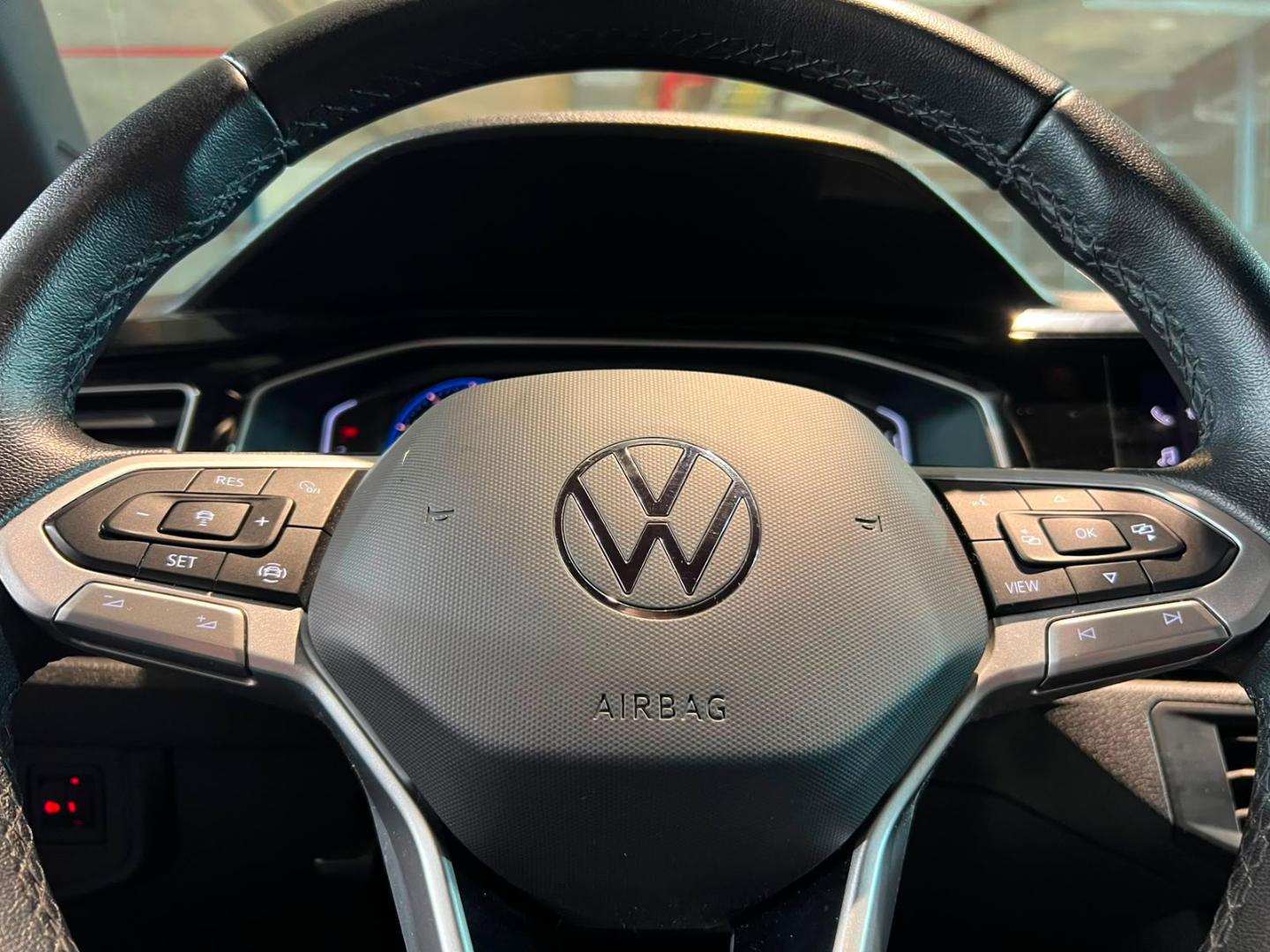 Volkswagen Nivus — foto 12 de 20