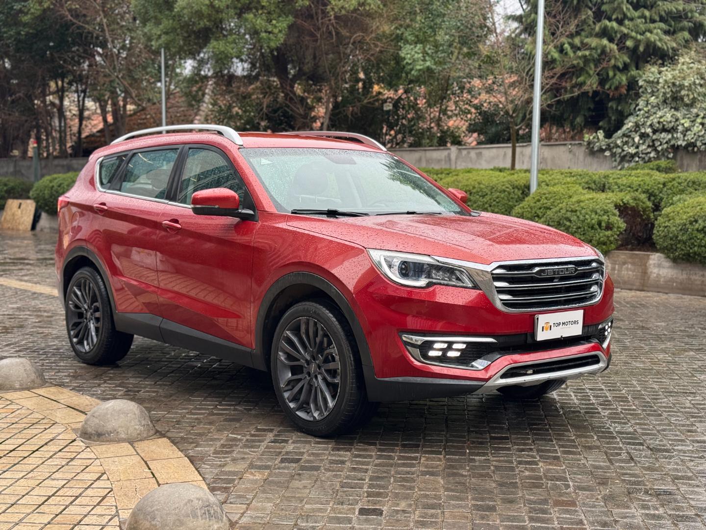 Jetour X70 — foto 3 de 19