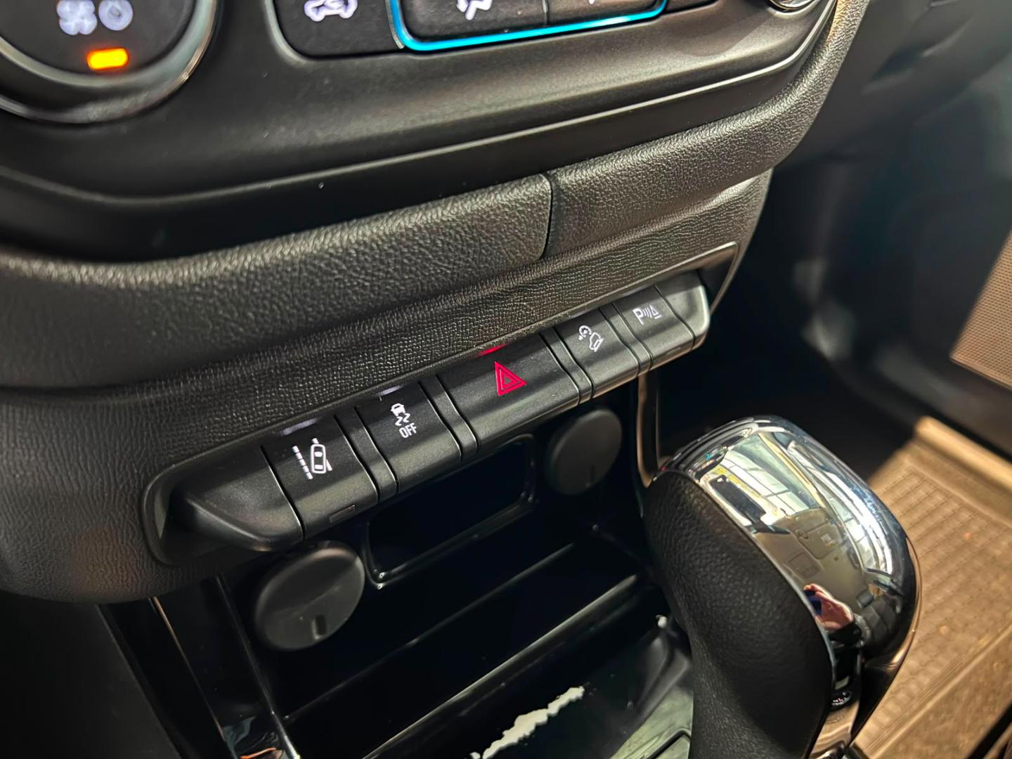 Chevrolet Colorado — foto 19 de 23