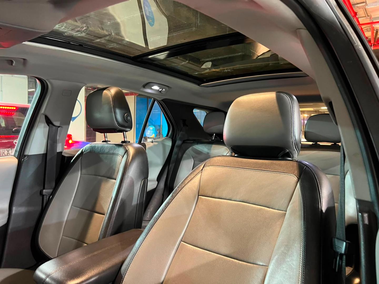 Chevrolet Equinox — foto 21 de 23
