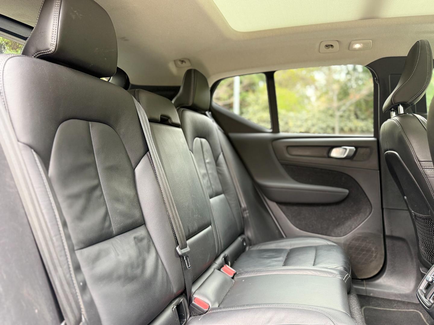 Volvo Xc40 — foto 22 de 22