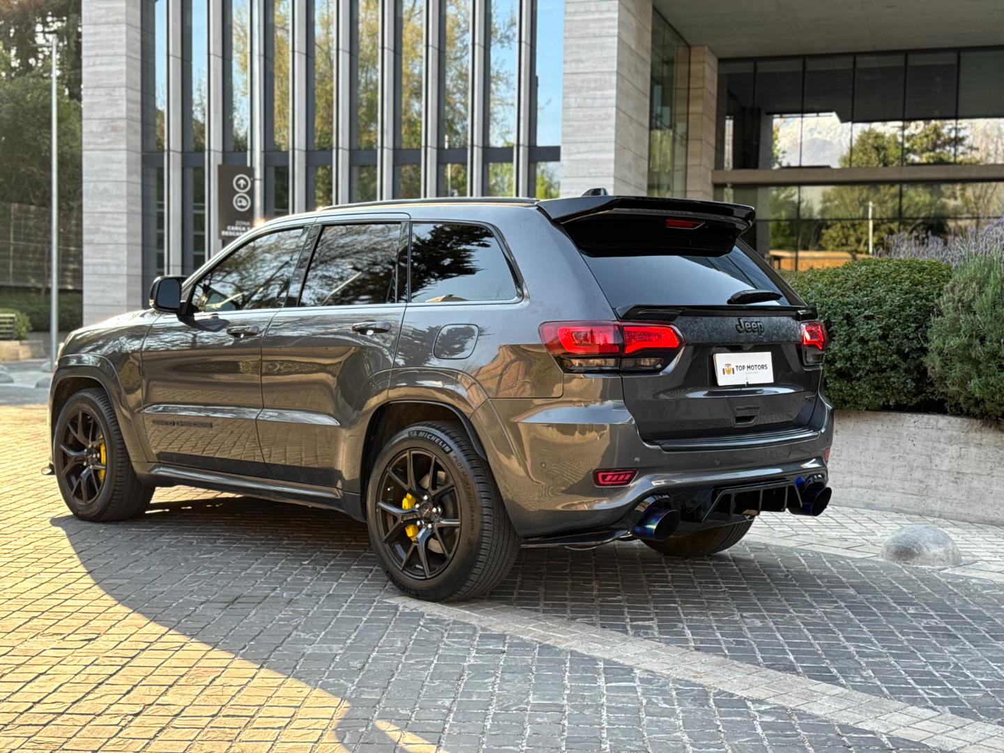 Jeep Grand Cherokee Srt🇺🇸 — foto 6 de 17