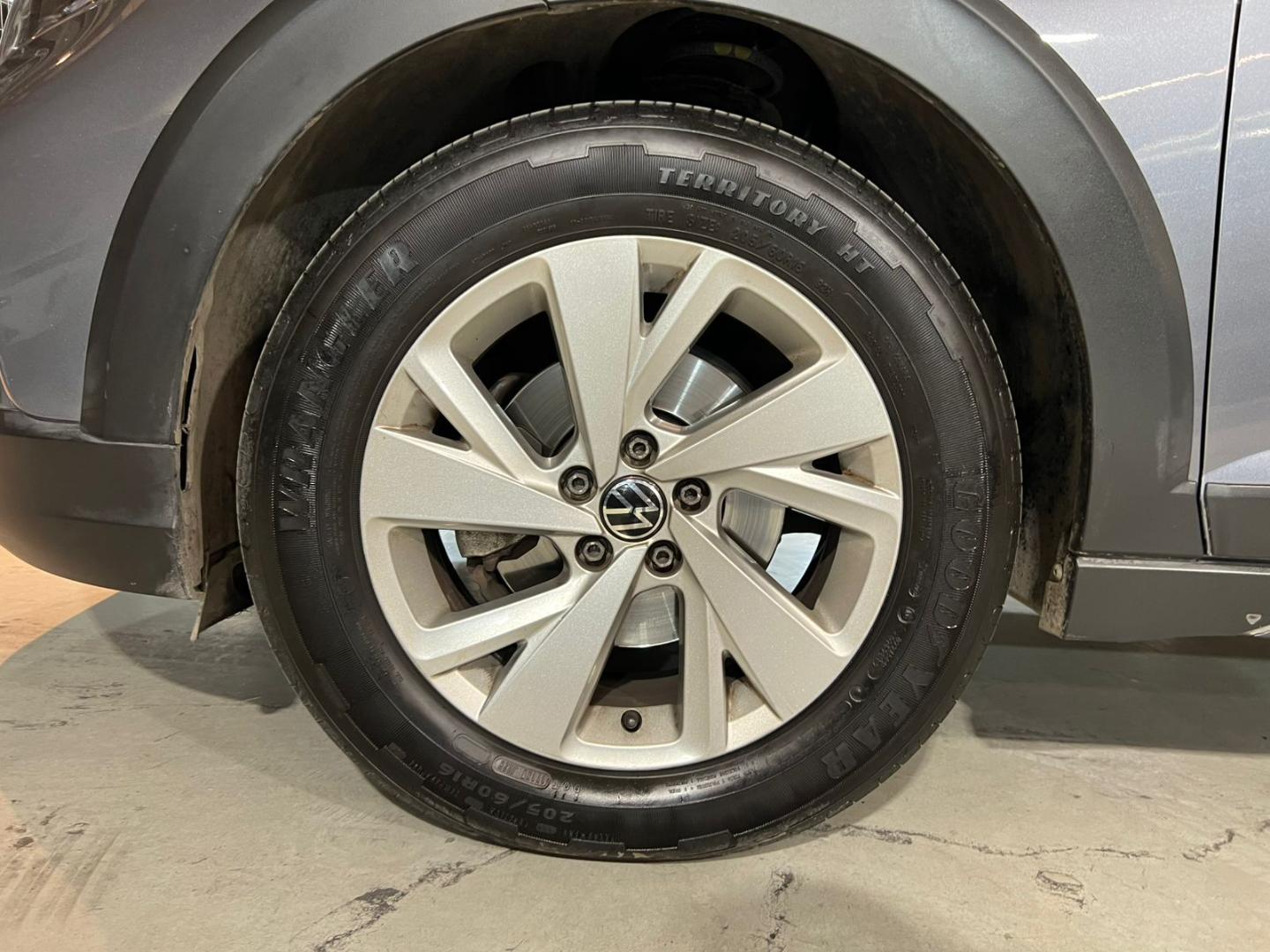 Volkswagen Nivus — foto 9 de 22