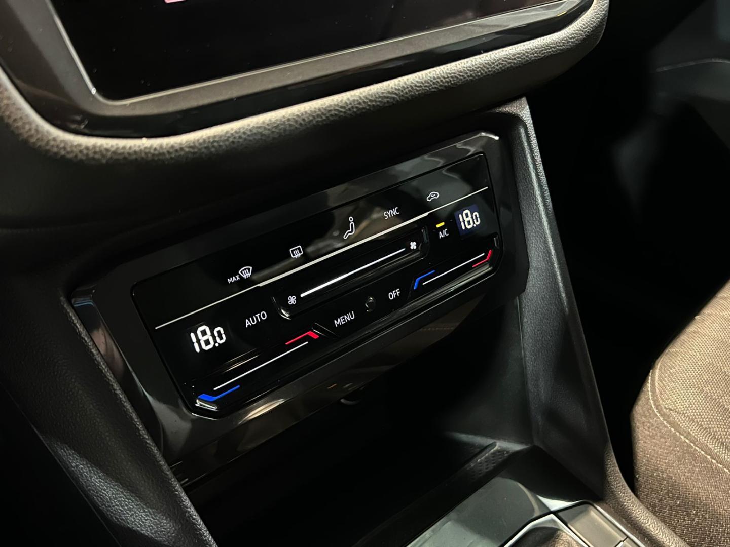 Volkswagen Tiguan — foto 17 de 22