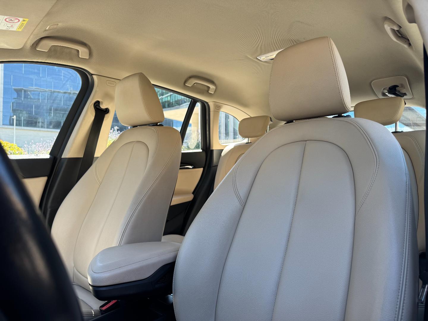 BMW X1 — foto 15 de 18