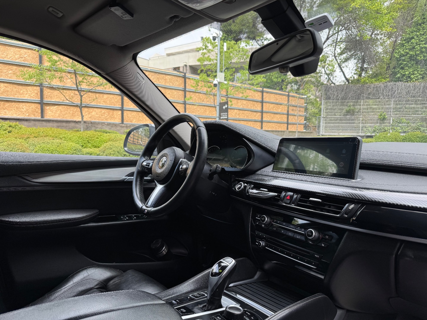BMW X6 — foto 15 de 19