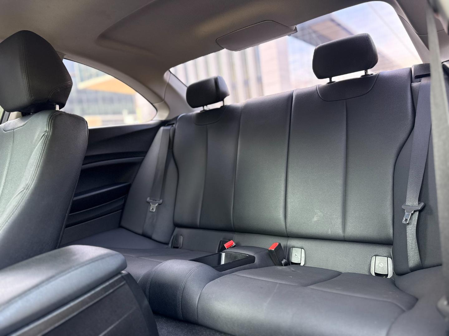 BMW 220 — foto 16 de 17