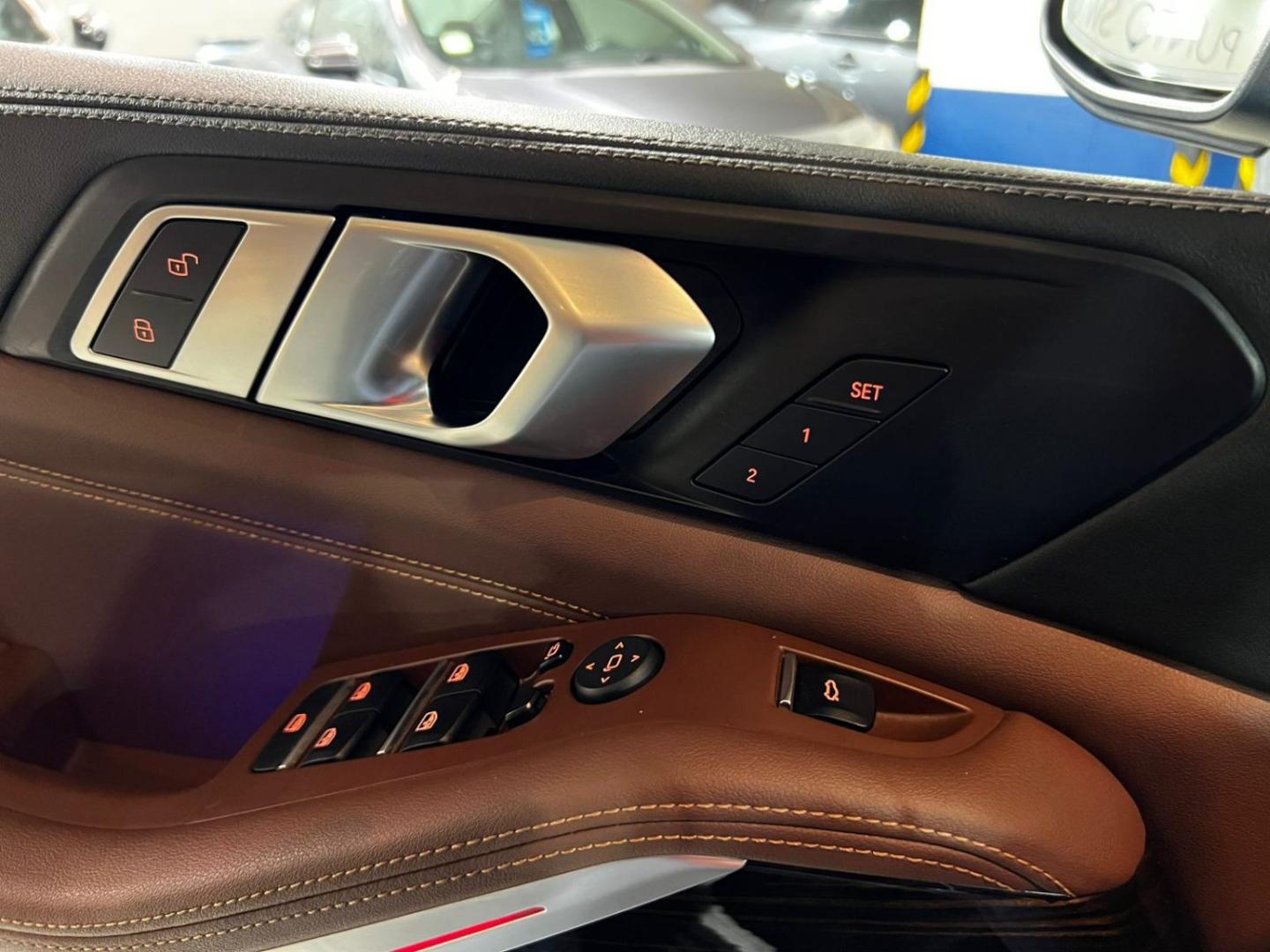 BMW X5 — foto 22 de 25