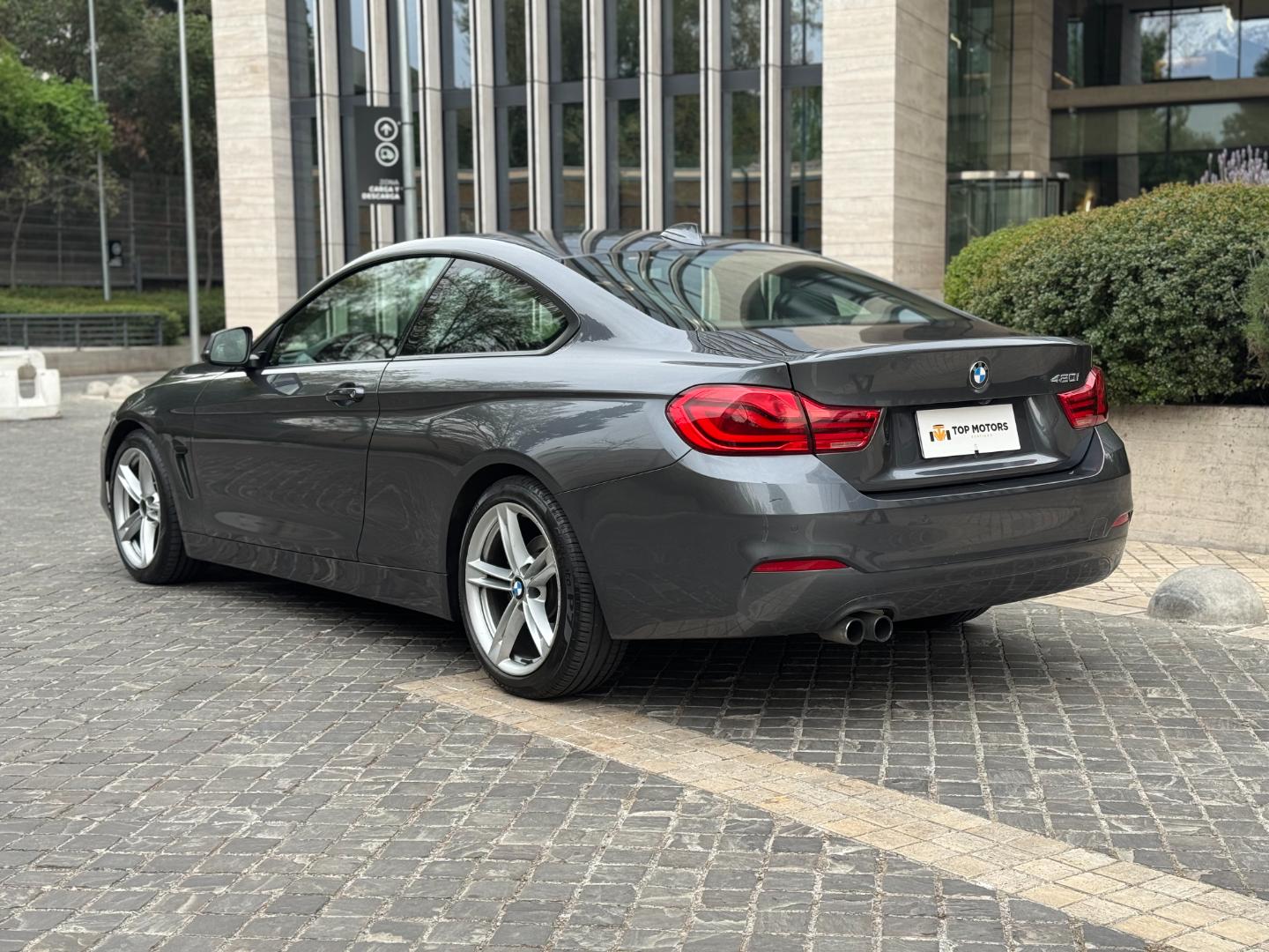 BMW 420I — foto 7 de 19
