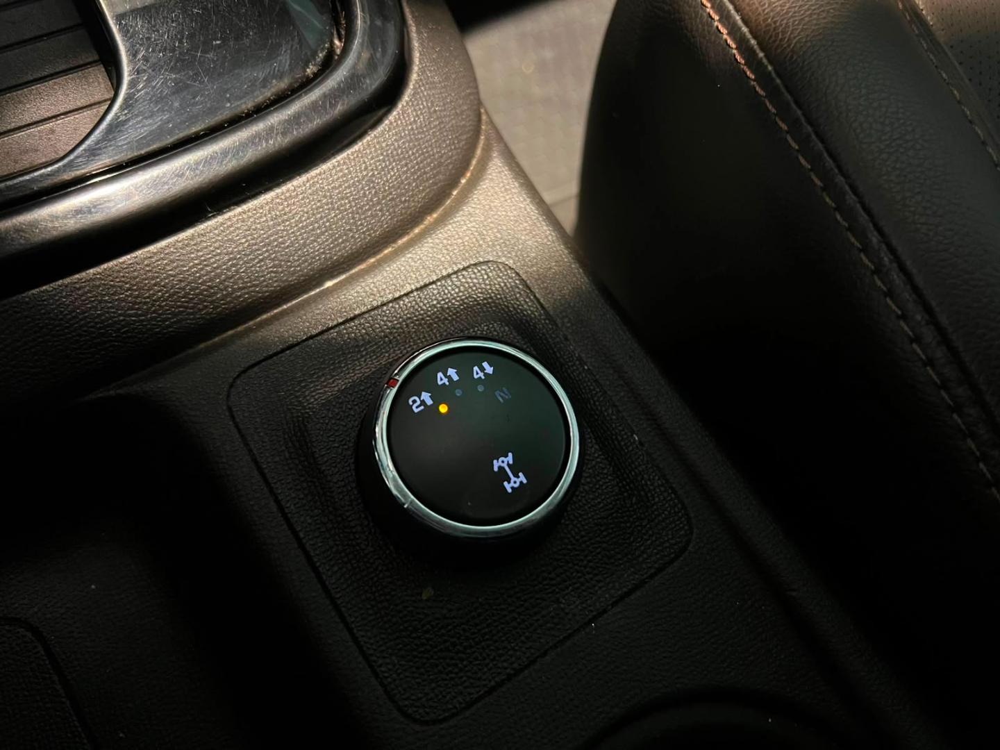 Chevrolet Colorado — foto 15 de 23