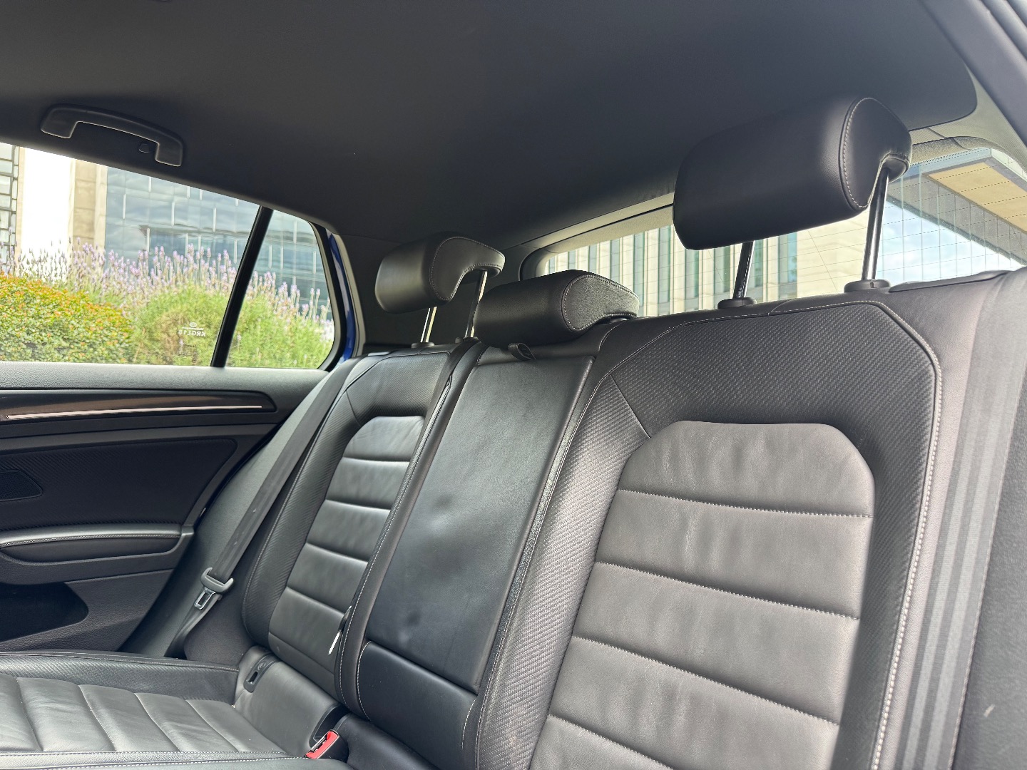 Volkswagen Golf — foto 18 de 19