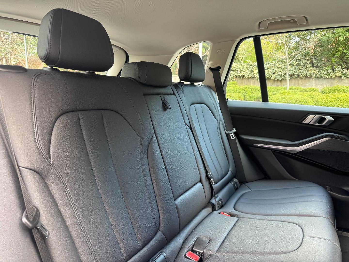 BMW X5 — foto 18 de 18