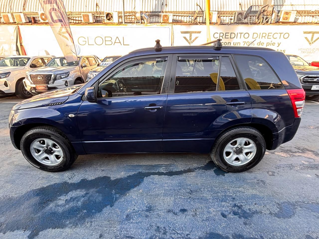 Suzuki Grand Nomade — foto 5 de 8