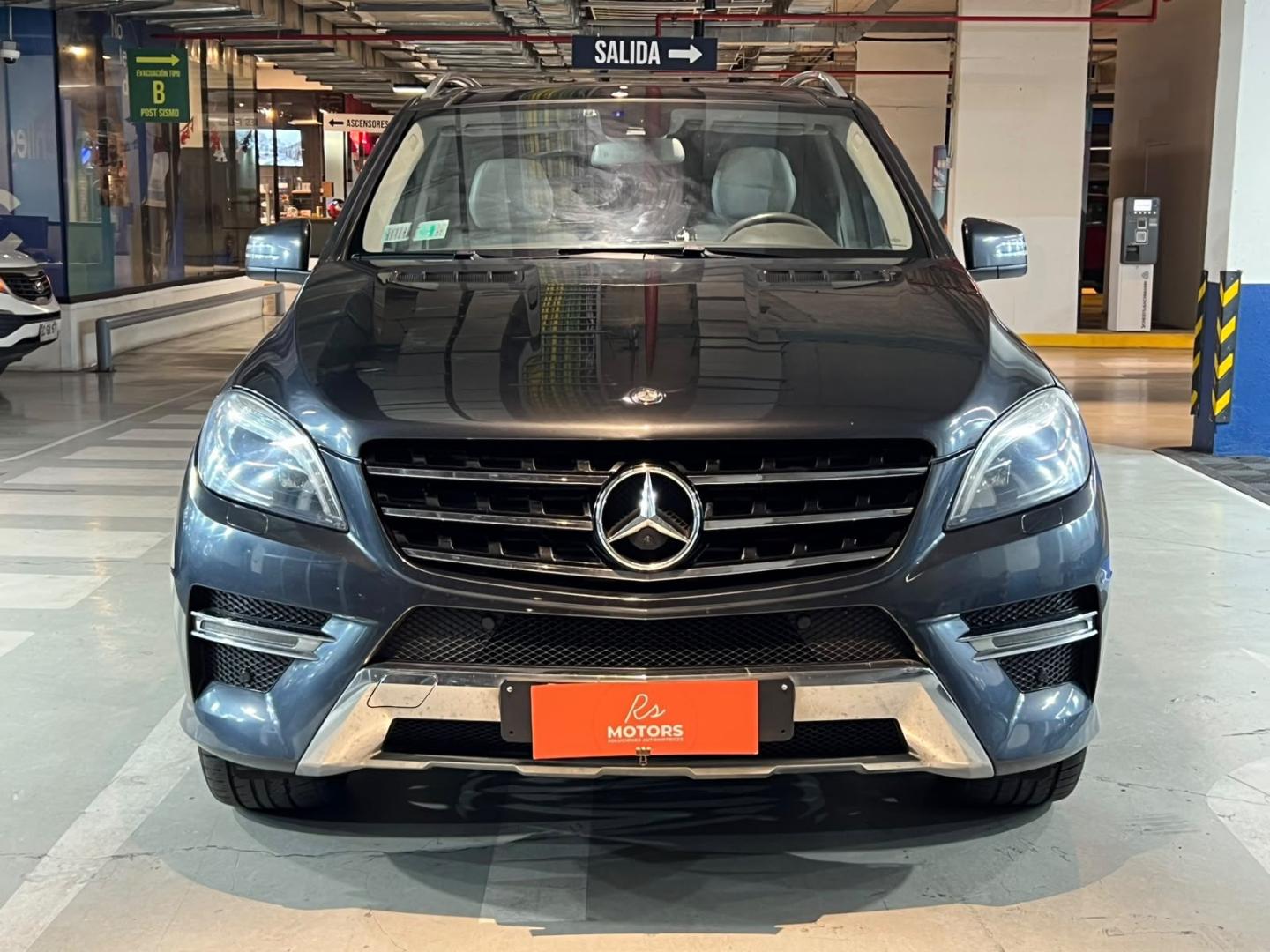 Mercedes-Benz Ml350 — foto 2 de 23