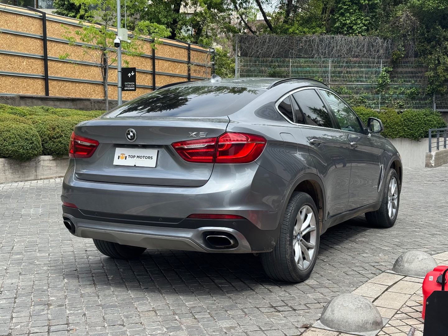 BMW X6 — foto 4 de 19