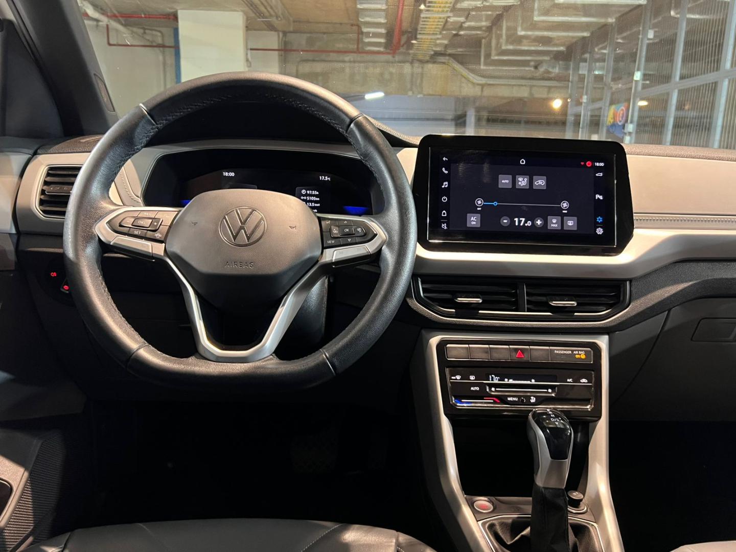 Volkswagen T-Cross — foto 11 de 23