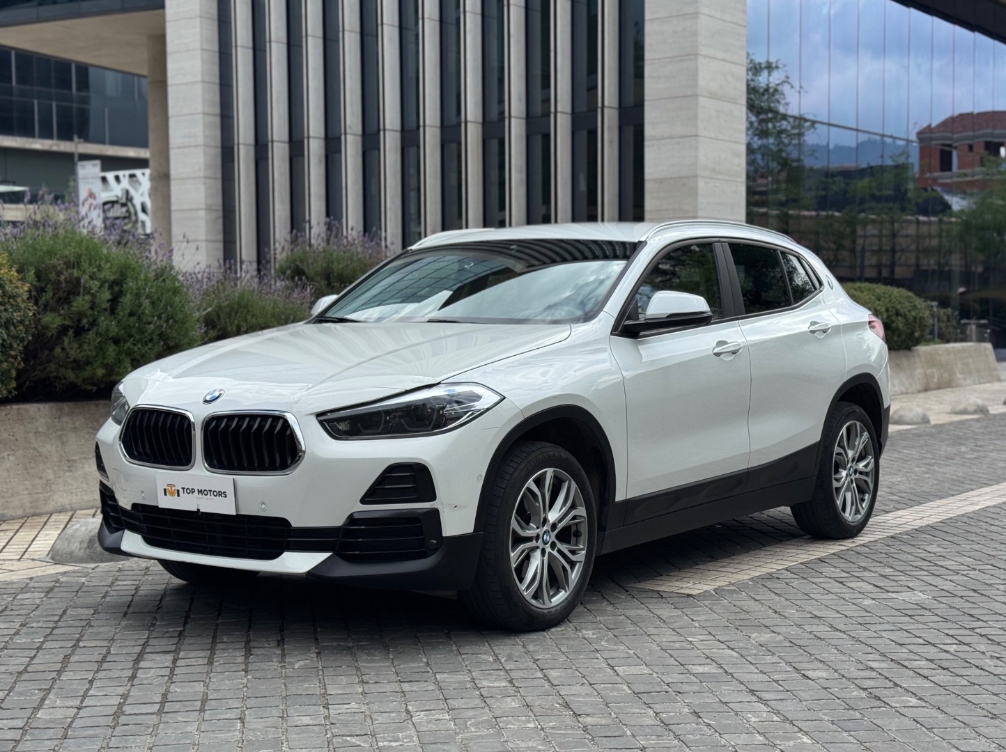 BMW X2