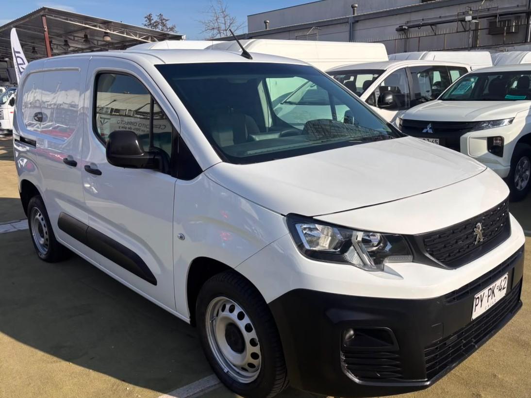 Peugeot PARTNER 2021 (1/10)