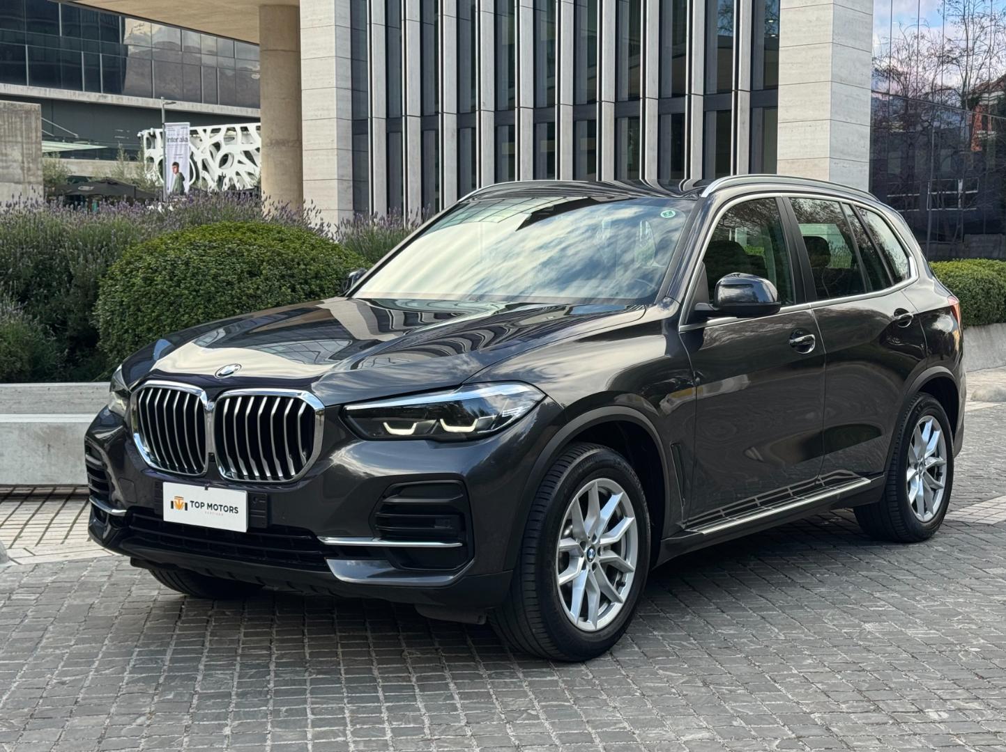 BMW X5 2022 (1/18)
