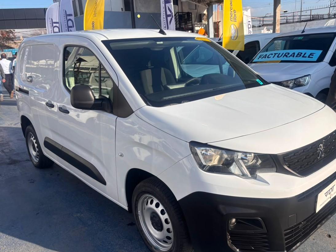 Peugeot PARTNER L1 BLUE HDI 100 1.5 2023 (1/10)