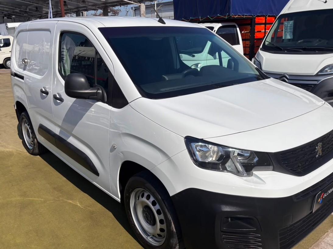 Peugeot PARTNER 2021 (1/10)