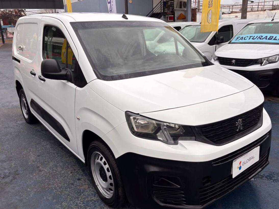 Peugeot PARTNER 2021 (1/10)