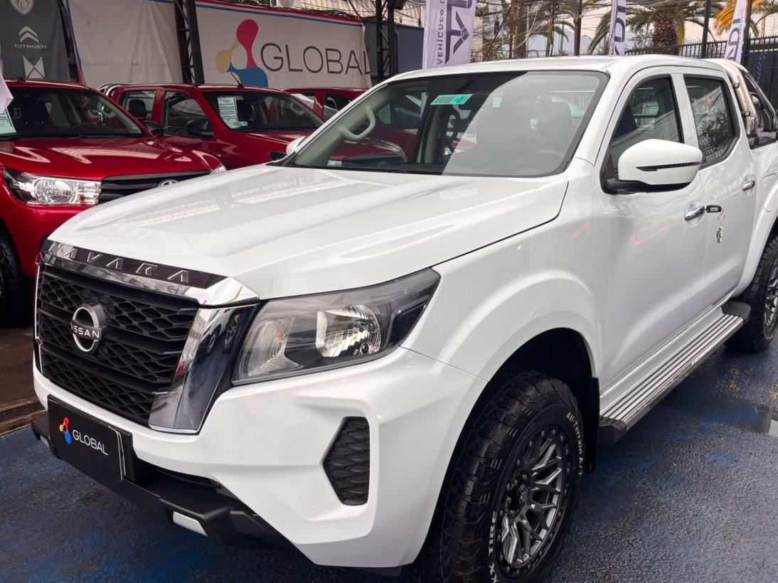 Nissan NAVARA (D23) DC 2.3 HO AT 4X4 2024 (1/10)
