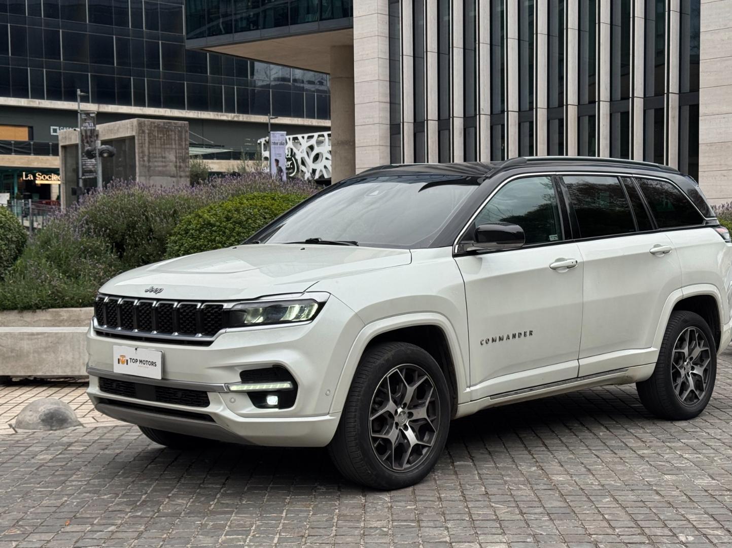 Jeep COMMANDER 2023 (1/20)