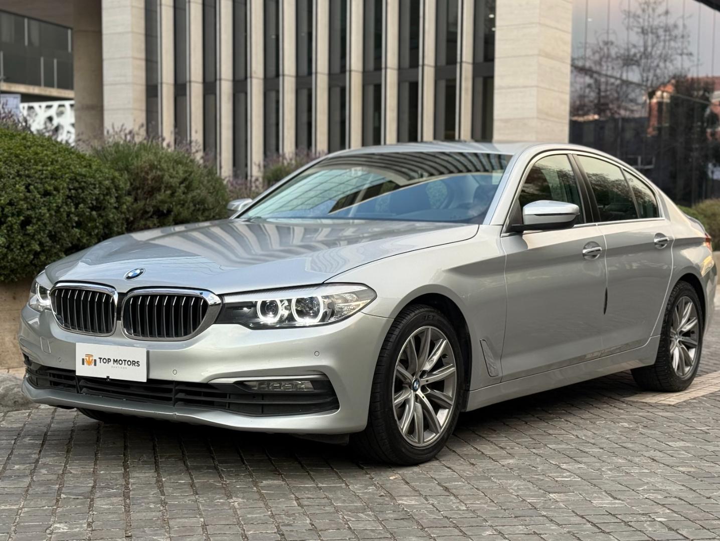 BMW 520i 2018 (1/19)