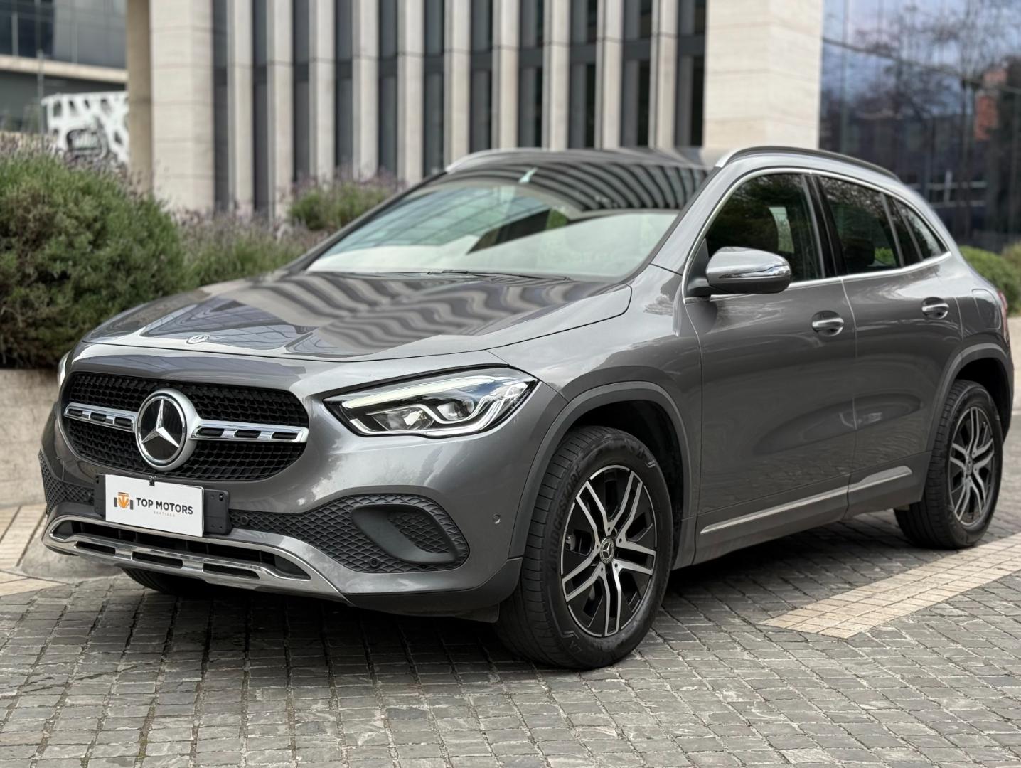 Mercedes-Benz GLA 200 2022 (1/19)