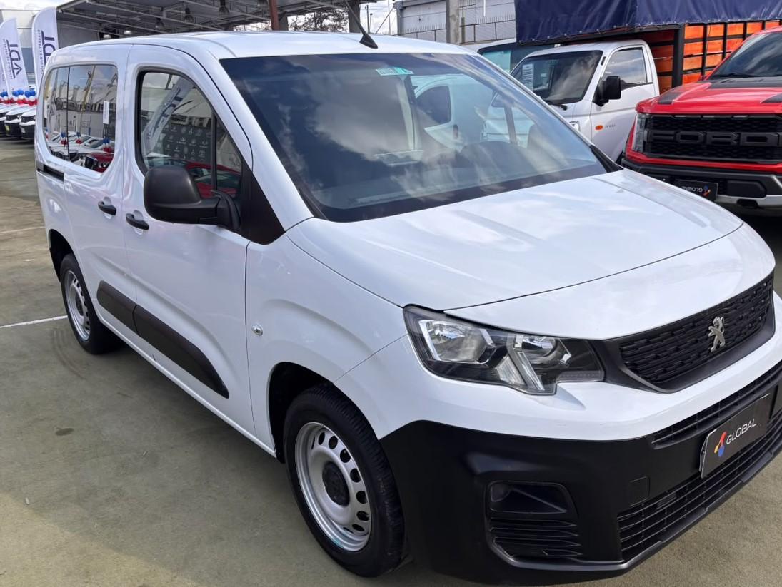 Peugeot PARTNER 2023 (1/10)