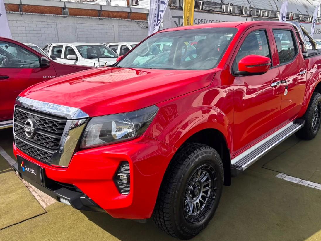 Nissan NAVARA 2024 (1/10)