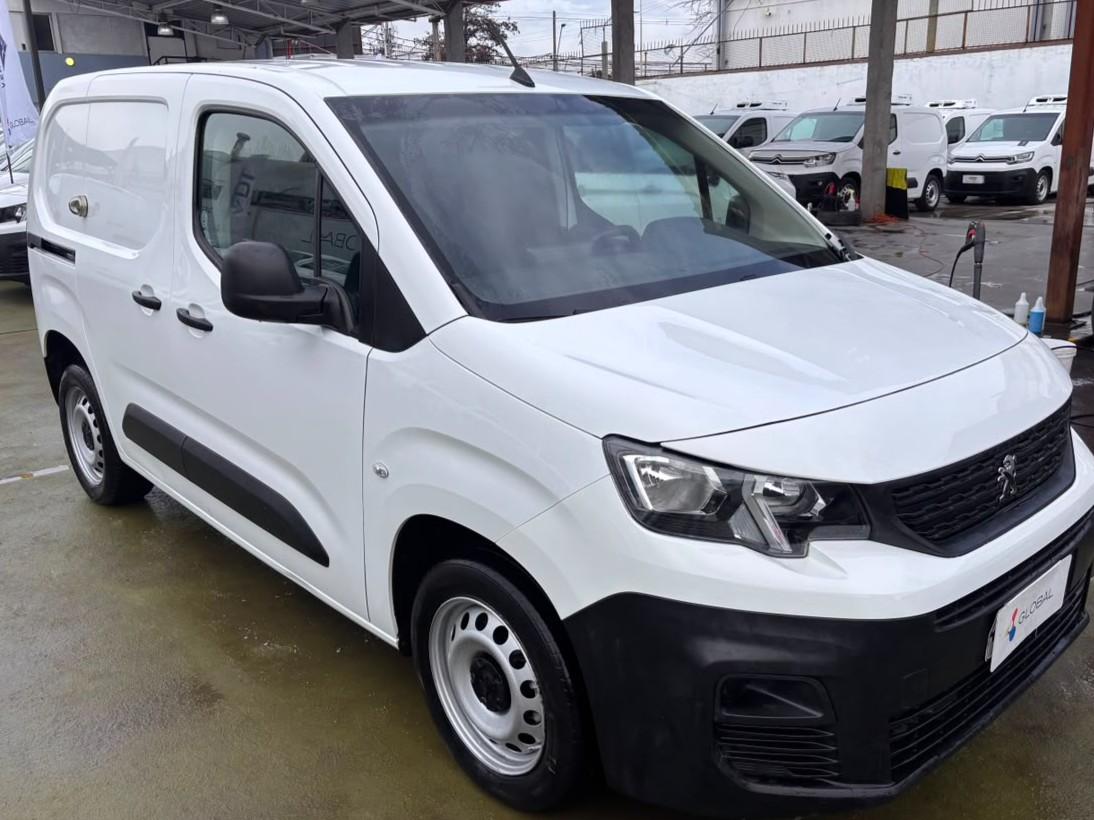 Peugeot PARTNER 2021 (1/10)