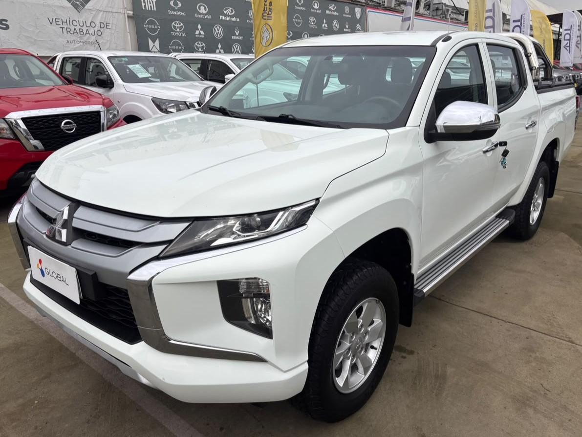 Mitsubishi L200 2023 (1/10)