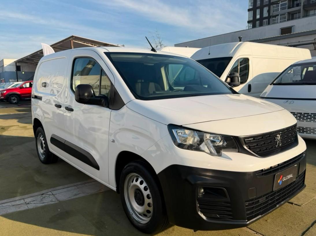 Peugeot PARTNER HDI 92 L1 1.6 2021 (1/10)