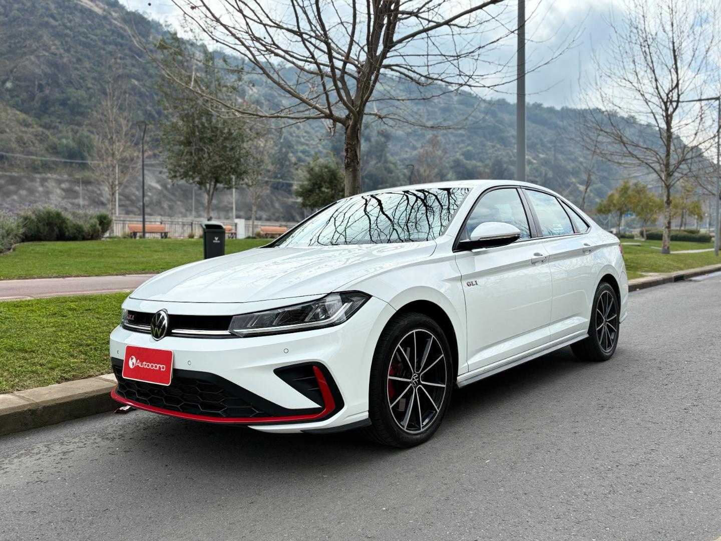 Volkswagen JETTA 2025 (1/22)