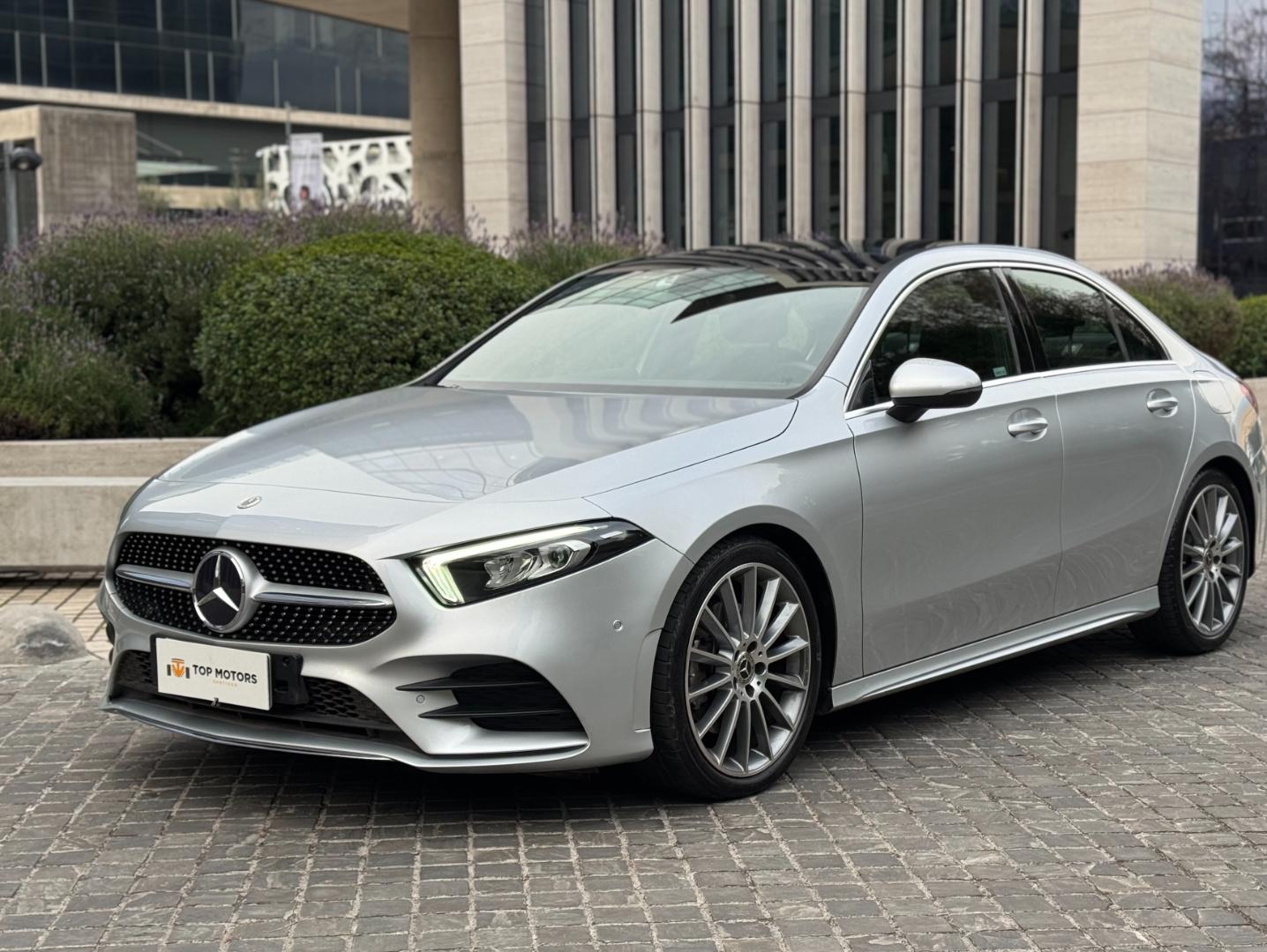 Mercedes-Benz A 250 2023 (1/19)