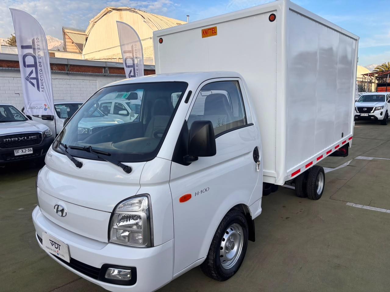 Hyundai PORTER II HI SUPER DOHC 2.5 2023 (1/10)
